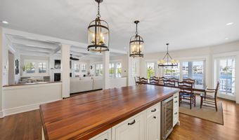 19 Sea Gull Dr, Avalon, NJ 08202