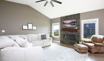 1202 NW Orchard Dr, Ankeny, IA 50023