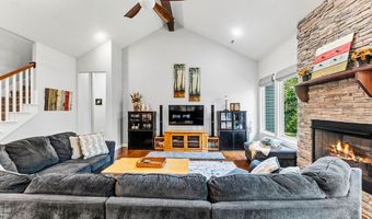 79 Ingleborough Dr, Bella Vista, AR 72715