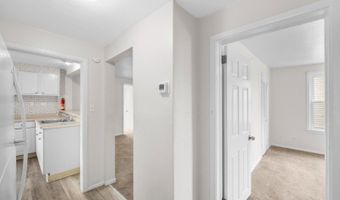 86 W Main St, Bergenfield, NJ 07621