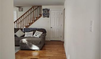 3871 Mendon Rd, Cumberland, RI 02864