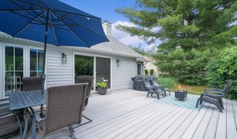 7922 Pine Edge Ct SE, Alto, MI 49302