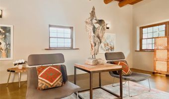 2007 Indian School Rd NW, Albuquerque, NM 87104