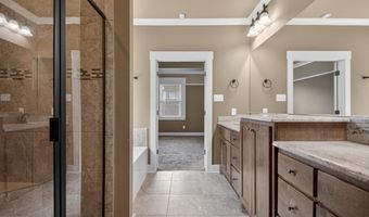 7413 PEACH BLOSSOM, Benton, AR 72019