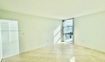 3675 N Country Club Dr 2007, Aventura, FL 33180