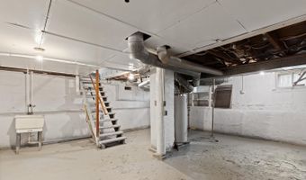 415 W Beecher, Adrian, MI 49221