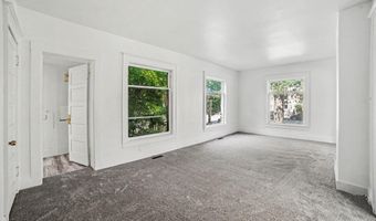 236 E Center St, Alma, MI 48801