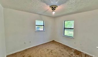 208 Lee St, Atmore, AL 36502