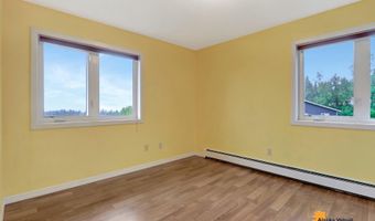 6411 Ridge Tree Cir, Anchorage, AK 99507