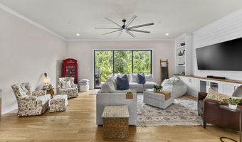 42460 MILDRED LANDING Sq, Ashburn, VA 20148