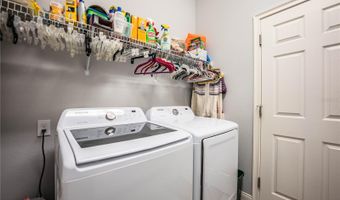 261 WALKERS POINT Dr, Auburndale, FL 33823