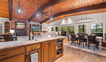 5966 Nachoochee Trl, Flowery Branch, GA 30542