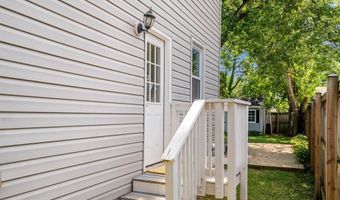 907 MONROE St, Annapolis, MD 21403
