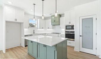 6900 SW Basswood St, Bentonville, AR 72713