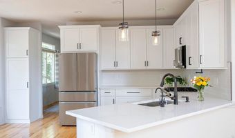 1035 Sage St, Broomfield, CO 80020