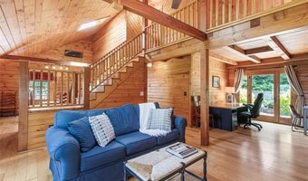 14 Barker Ave, Warren, RI 02885
