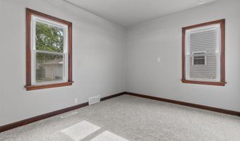 1001 W BELL Ave, Appleton, WI 54914