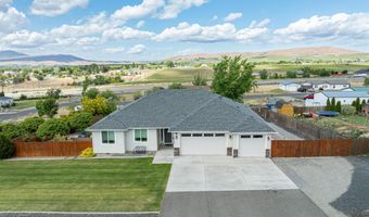 20702 E Berry Dr, Benton City, WA 99320
