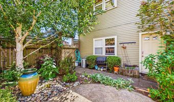 2966 Janes Creek Dr, Arcata, CA 95521