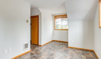 611 NW 4TH Pl, Battle Ground, WA 98604