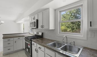 37 Nautilus Ave, Barnegat, NJ 08005