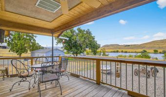 3650 Riverside Dr, Asotin, WA 99402