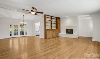 78 Grovewood Rd, Asheville, NC 28804