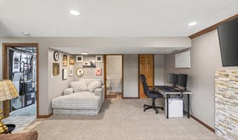 15350 Dunbar Ave, Apple Valley, MN 55124