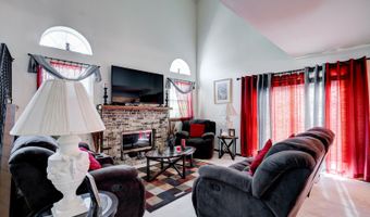 667 Tamarac Blvd, Addison, IL 60101