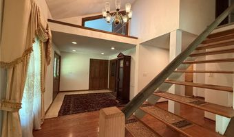 6400 Juniper Dr, Amherst, OH 44001