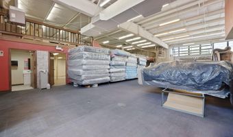 221 BROADWAY Blvd SE, Albuquerque, NM 87102