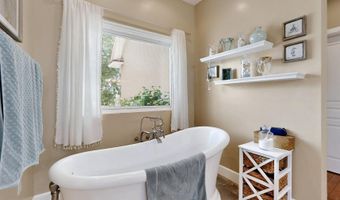 70 SANCHEZ Rd, Belen, NM 87002