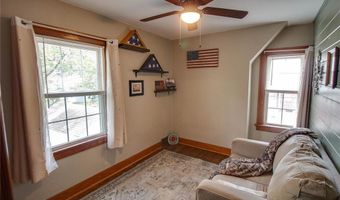 2430 Maxey St, Alton, IL 62002