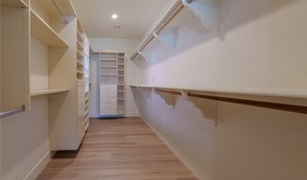 7969 Bermuda Dunes Ave, Las Vegas, NV 89113