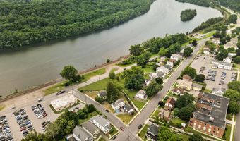 386 Division St, Amsterdam, NY 12010