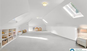 2270 Bishop Rd, Allentown, PA 18103