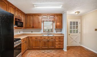 308 Moye St, Barnesville, GA 30204