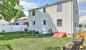 70 Boyce Ave, Barrington, RI 02806