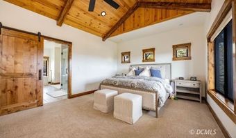 4230 N Royal Dr, Alton, UT 84710