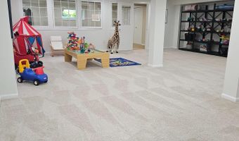 6623 RADNOR, Bethesda, MD 20817