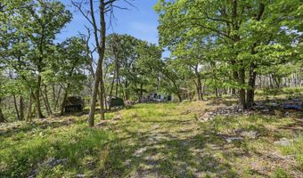 406 RED FERN Ln, Augusta, WV 26704