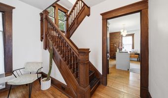 121 Dallas St, Adrian, MI 49221