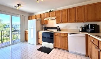 1870 Lindsay Ln, Ann Arbor, MI 48104