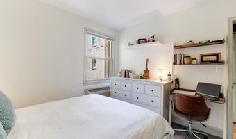 1363 K St SE 201, Washington, DC 20003