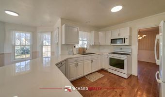 27 Longhorn Dr, Cody, WY 82414