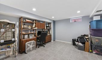 539 W Rose Ave, Addison, IL 60101