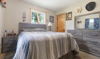 130 5th St NW, Aitkin, MN 56431