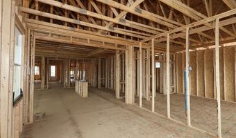 2433 Merriment Dr, Amherst, OH 44001