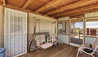 6705 E Red Barrel Rd, Yucca, AZ 86438
