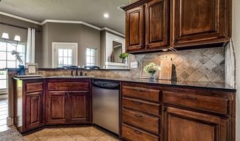 2510 Waterford Ct, Bartlesville, OK 74006